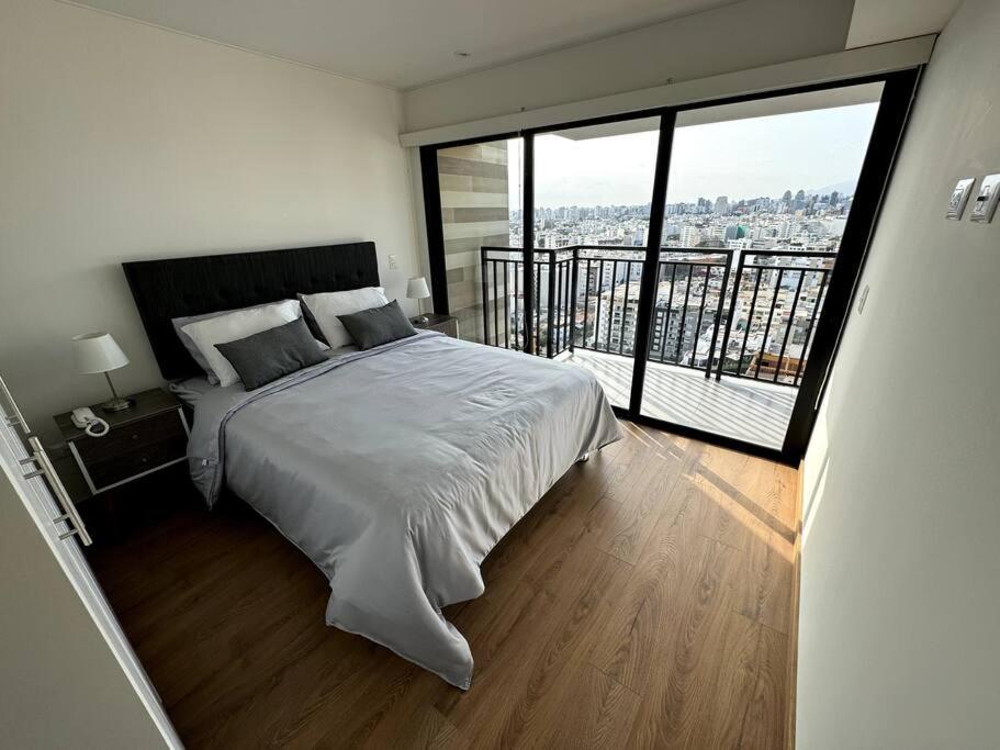Luxury Apartment With Sky & Ocean View Lima Exterior photo